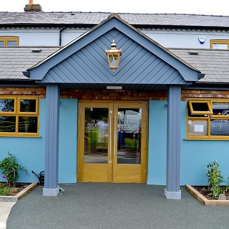 Bed and Breakfast The Ugly Duckling Telford Exteriér fotografie